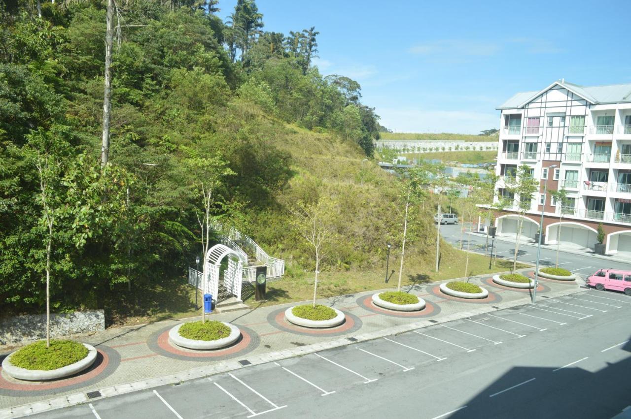 My 4Rooms Apartment @ Golden Hills Pasar Malam Cameron Highlands Dış mekan fotoğraf